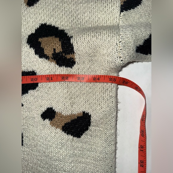 Anthropologie Entro Leopard Sweater V Neck Size Large Heavy Knit Distressed Hem - Picture 10 of 10